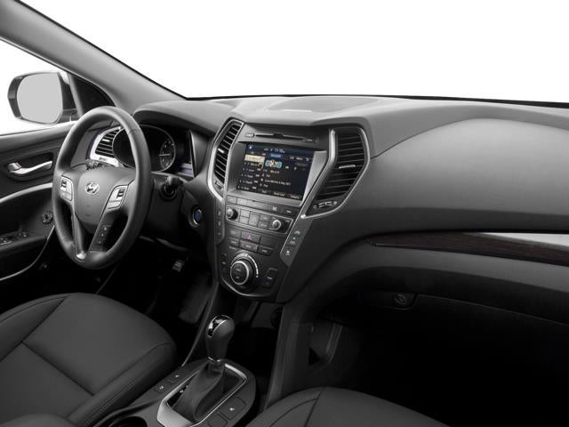 2018 Hyundai Santa Fe SE