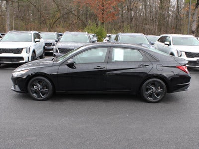 2022 Hyundai Elantra SEL