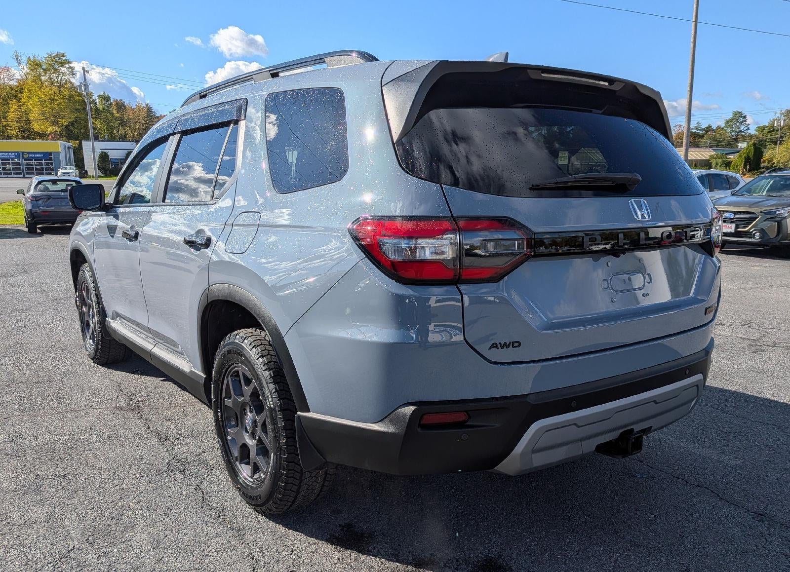 2025 Honda Pilot TrailSport