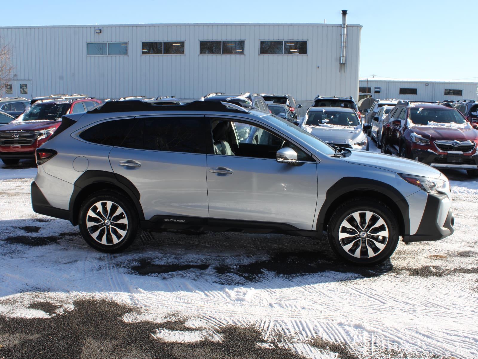 2023 Subaru Outback Touring