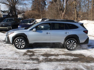 2023 Subaru Outback Touring