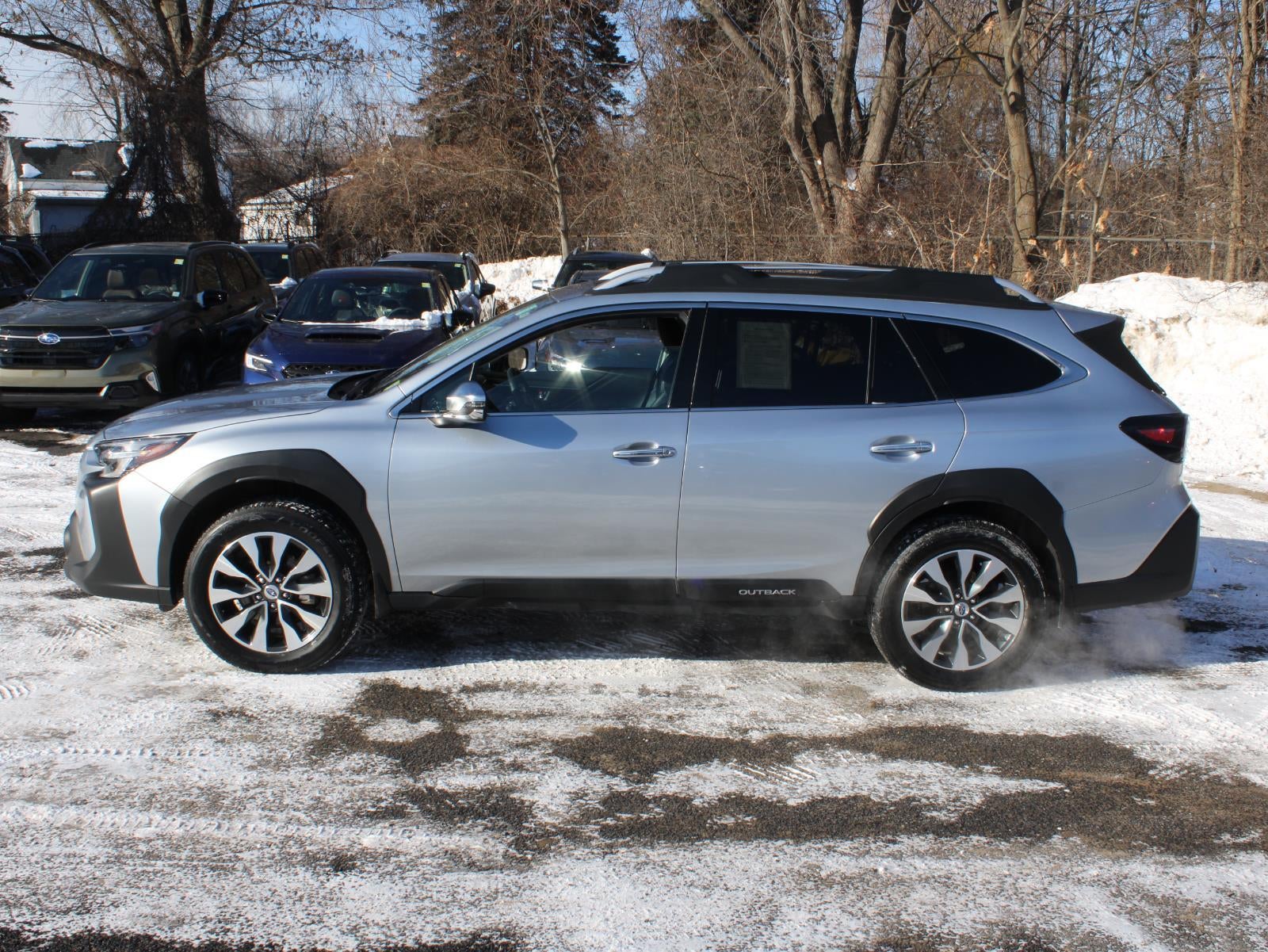 2023 Subaru Outback Touring