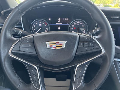 2022 Cadillac XT5 AWD Premium Luxury