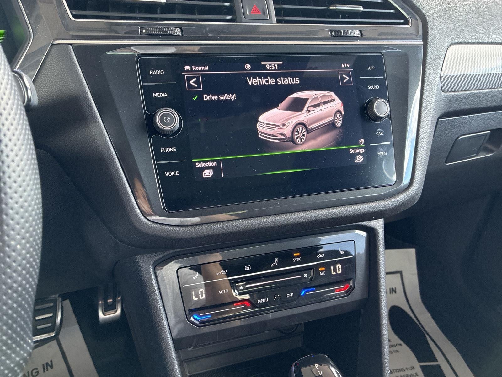 2022 Volkswagen Tiguan SE R-Line Black