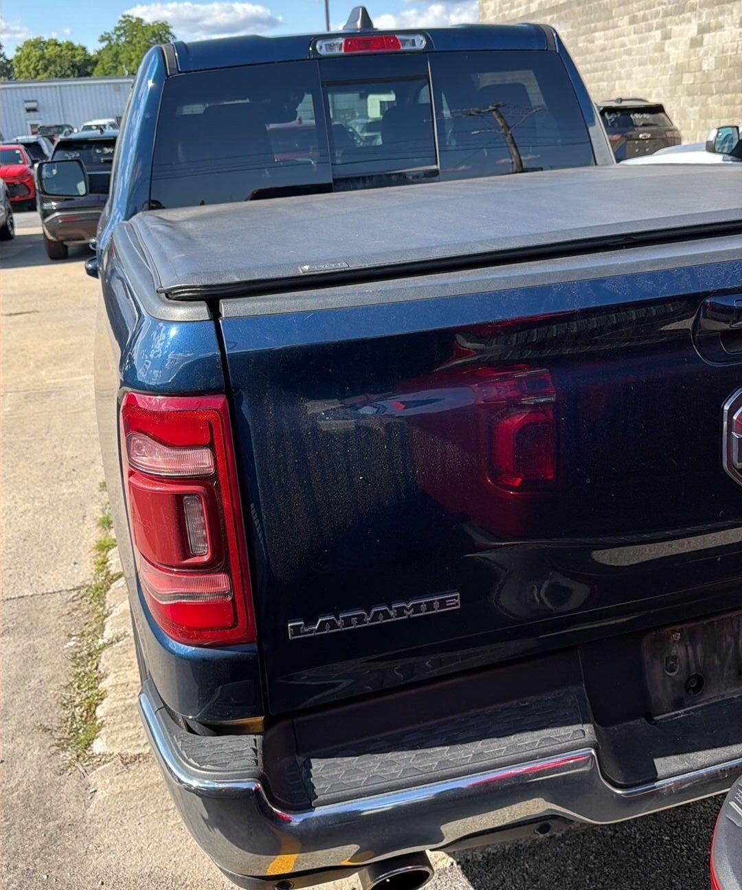 2024 RAM 1500 Laramie Crew Cab 4x4 5'7" Box