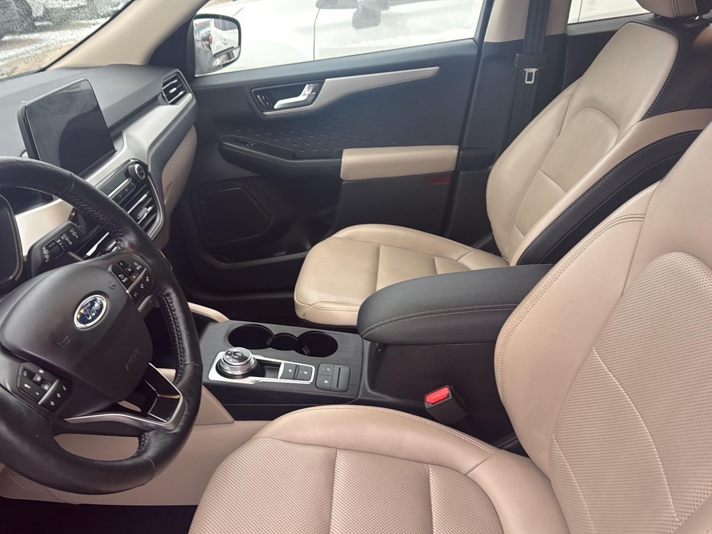 2020 Ford Escape SEL