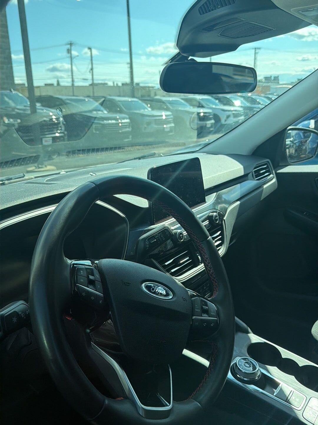 2022 Ford Escape SEL