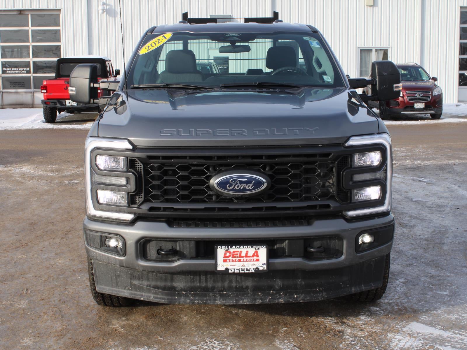 2024 Ford Super Duty F-350 SRW XL