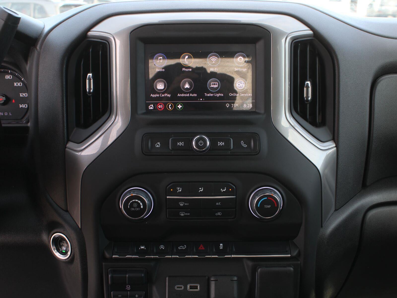2025 Chevrolet Silverado 1500 Custom