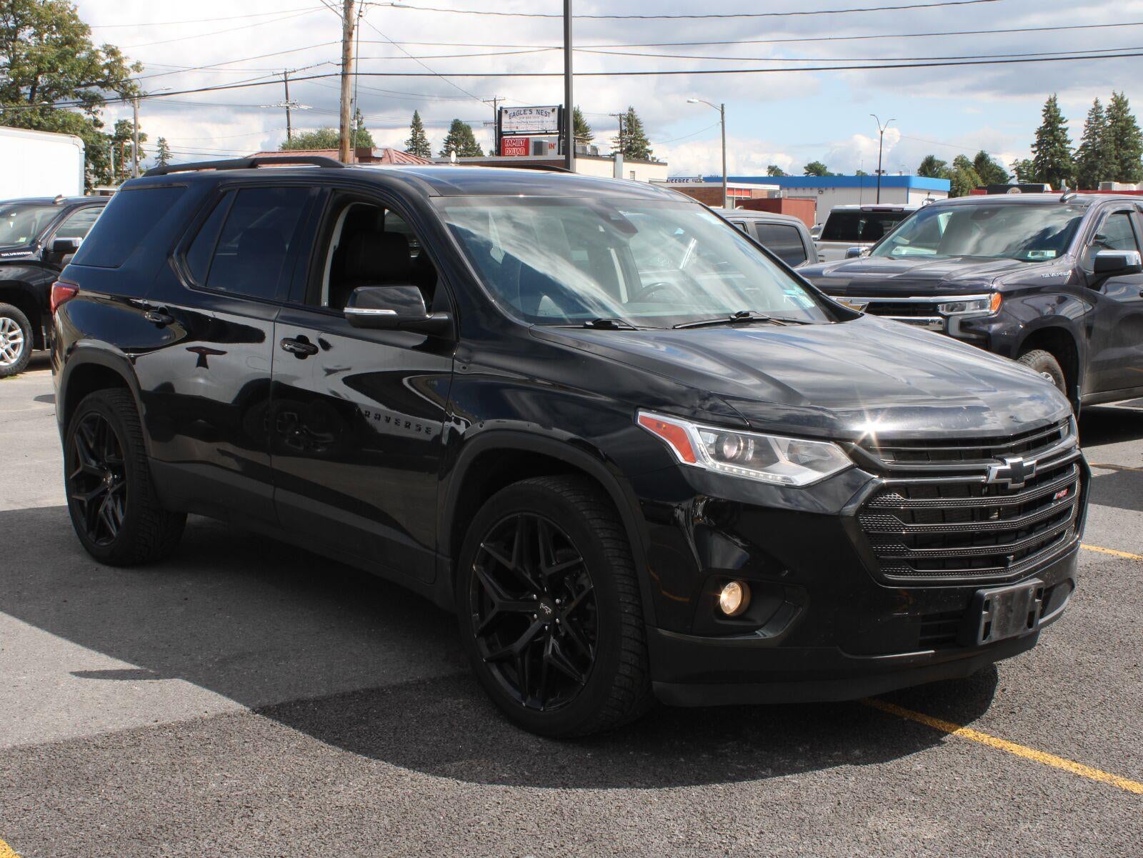 2021 Chevrolet Traverse RS