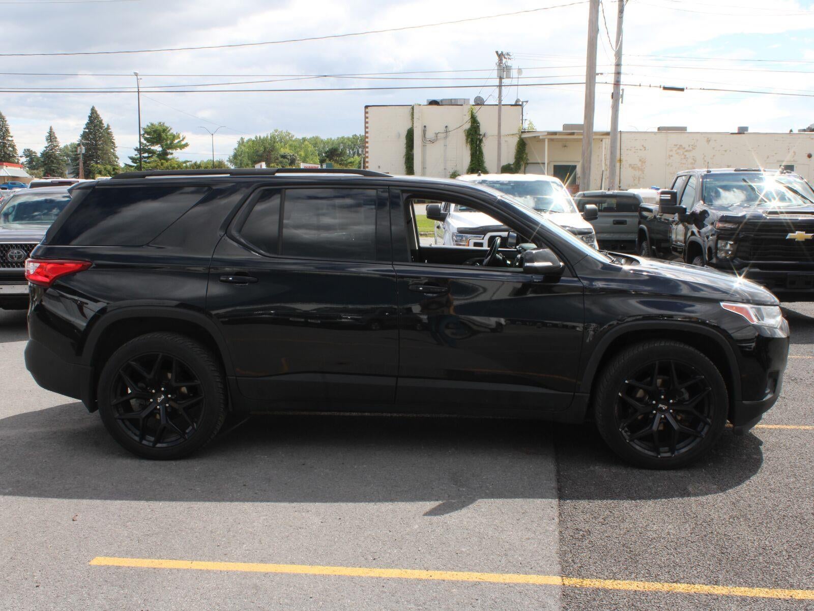 2021 Chevrolet Traverse RS