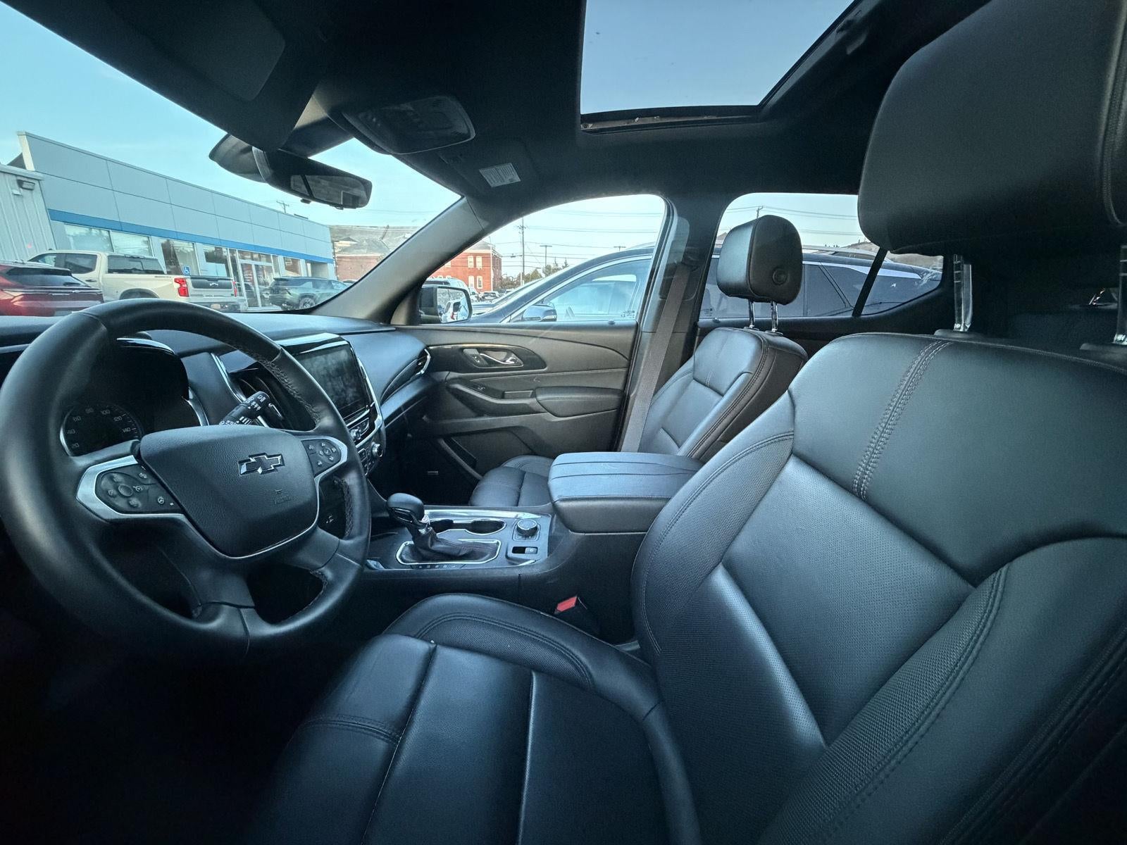 2023 Chevrolet Traverse RS
