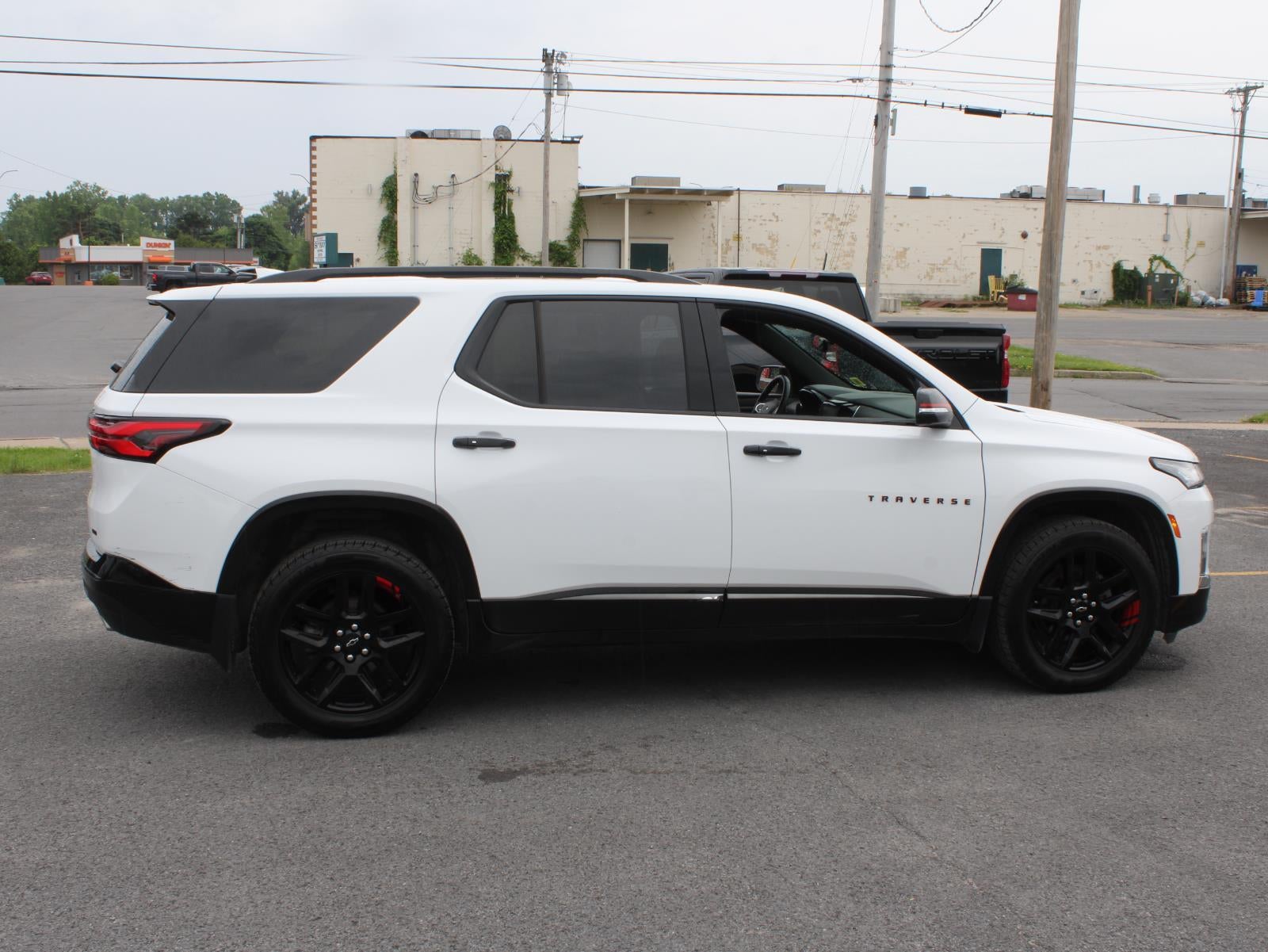 2023 Chevrolet Traverse Premier