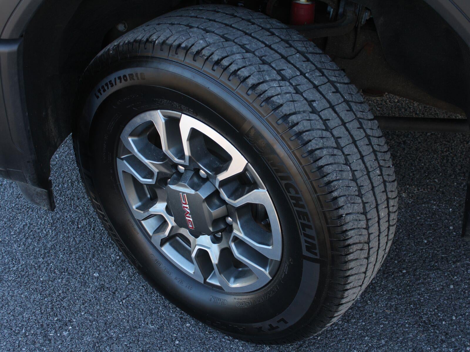 2025 GMC Sierra 2500 HD SLE