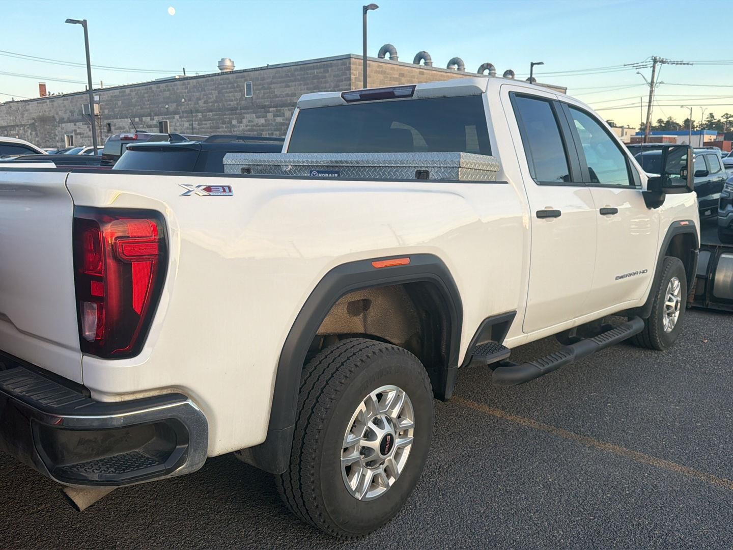 2024 GMC Sierra 2500 HD Pro