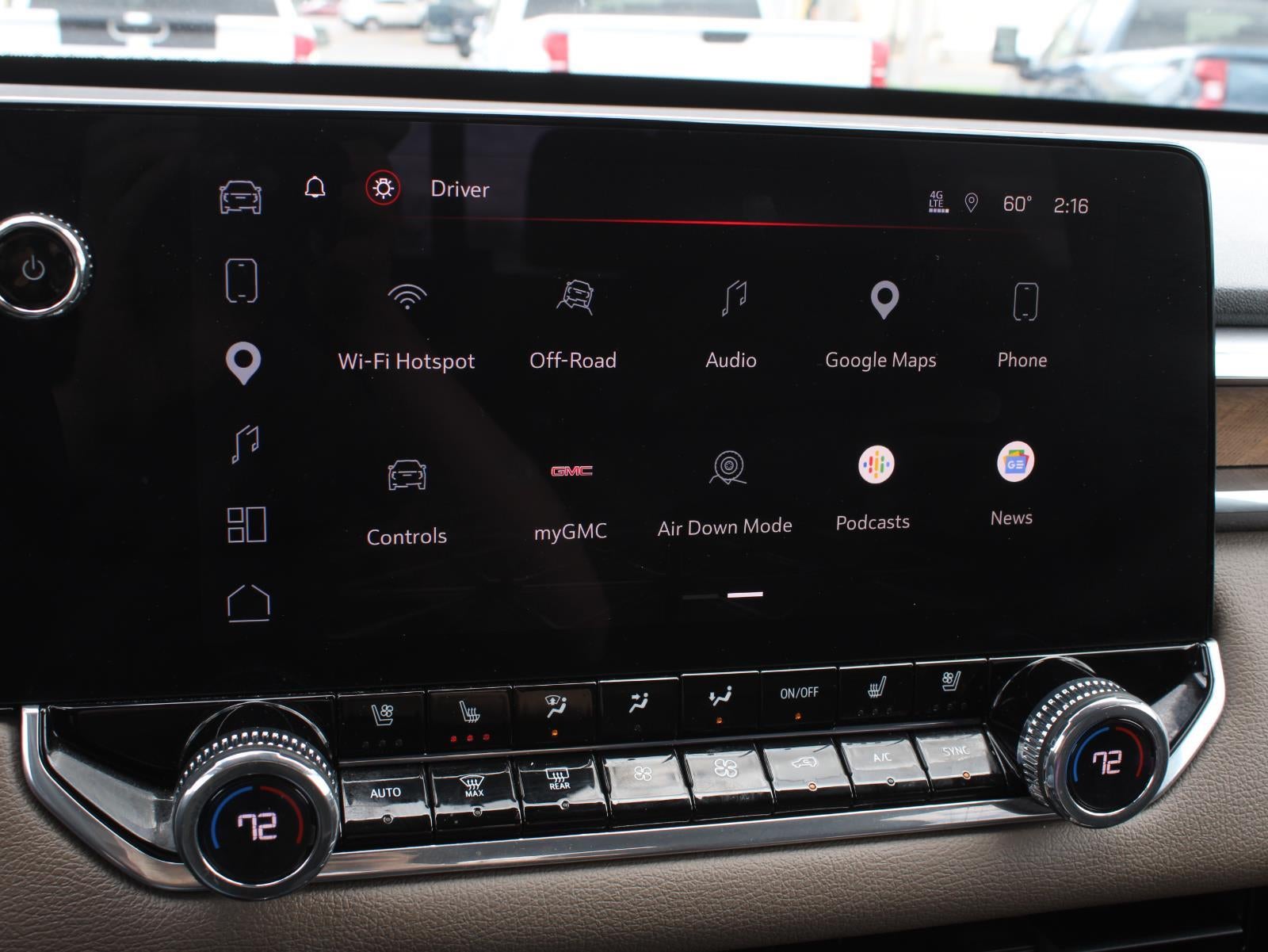 2024 GMC Canyon Denali
