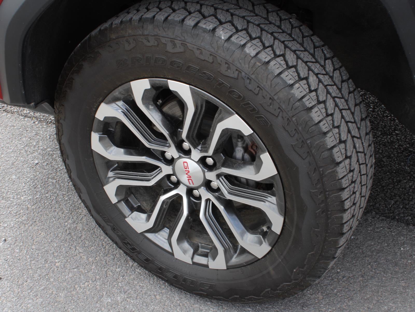 2024 GMC Canyon Denali
