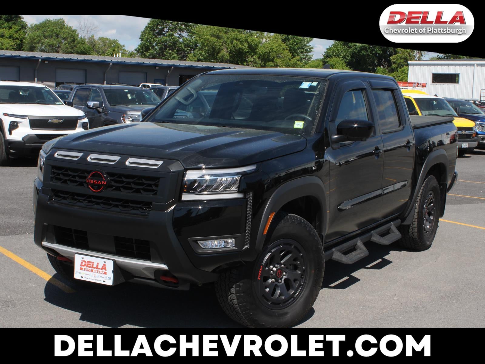 2025 Nissan Frontier Crew Cab PRO-4X 4x4