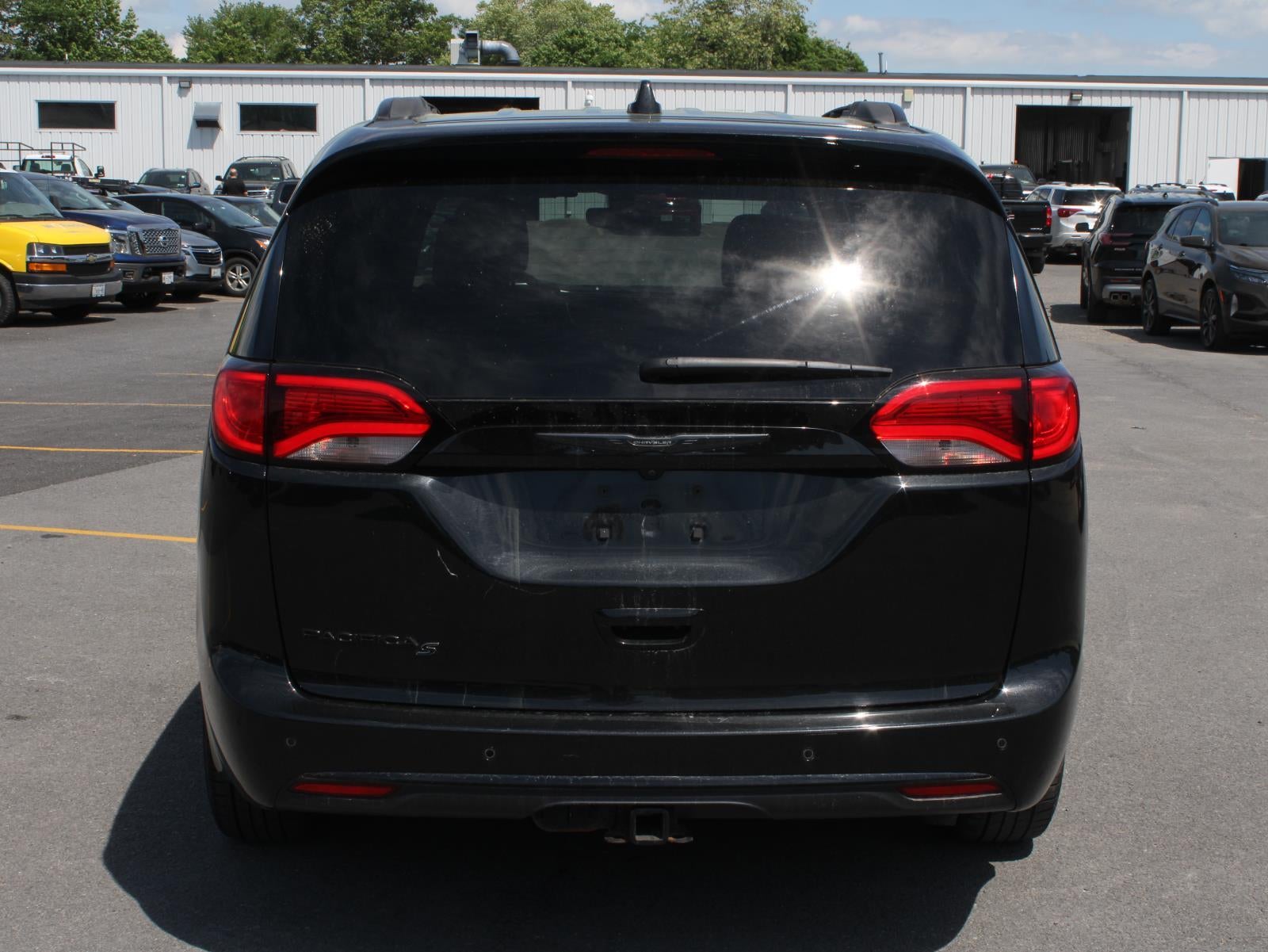 2020 Chrysler Pacifica Touring L