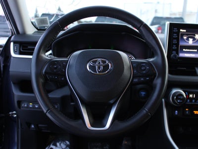 2020 Toyota RAV4 Hybrid XLE