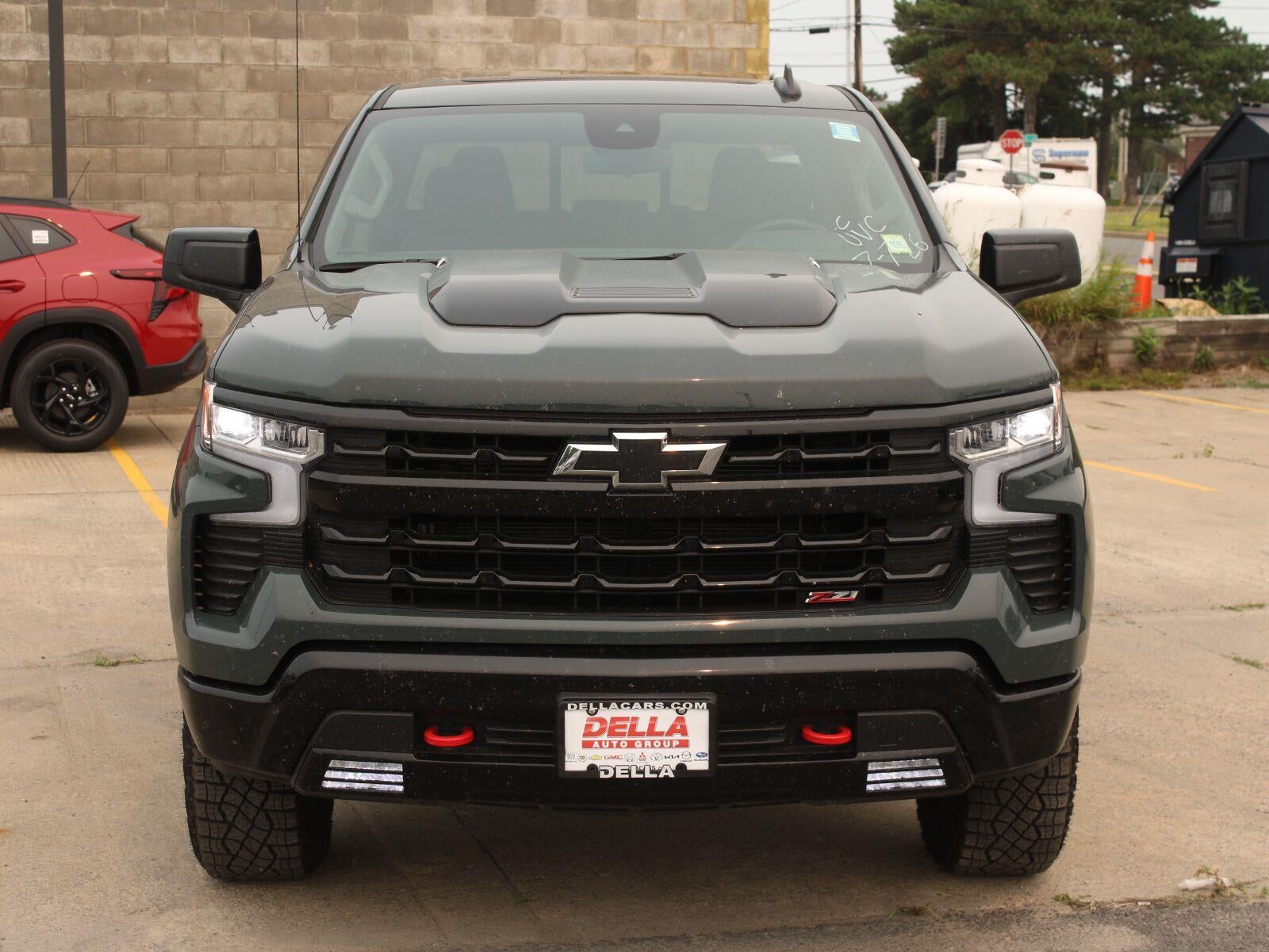 2025 Chevrolet Silverado 1500 LT Trail Boss