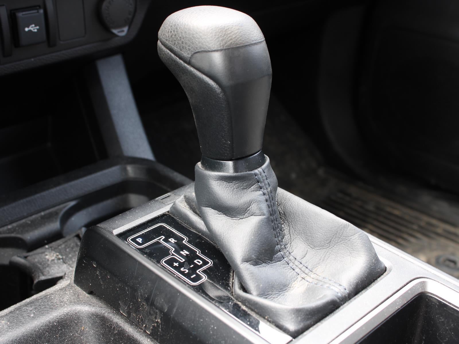 2022 Toyota Tacoma 4WD SR