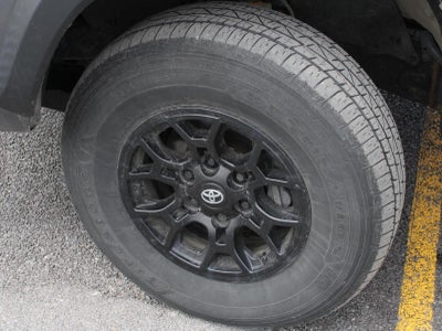 2022 Toyota Tacoma 4WD SR