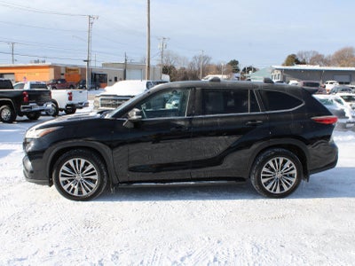 2022 Toyota Highlander Platinum