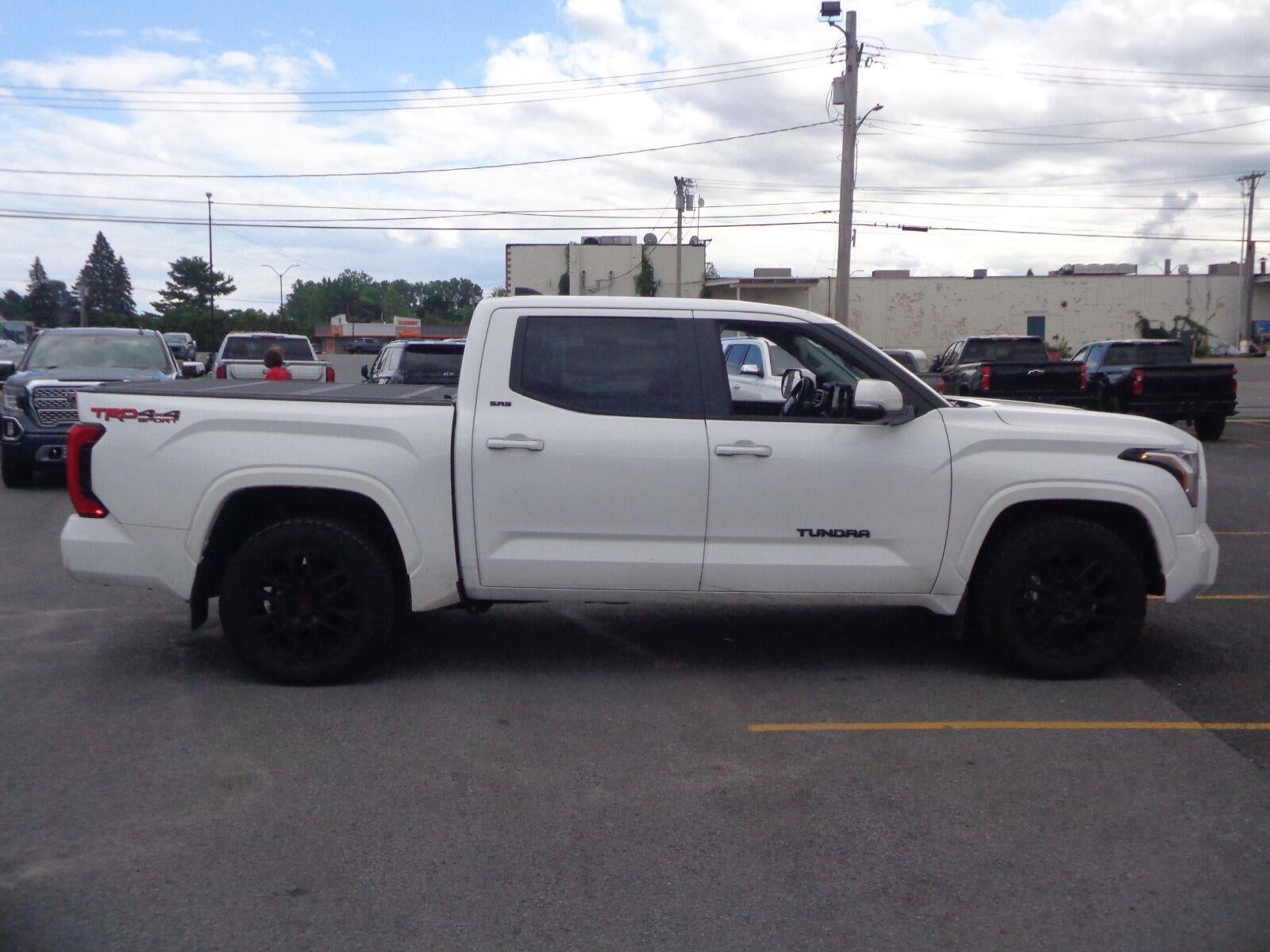 2024 Toyota Tundra SR5