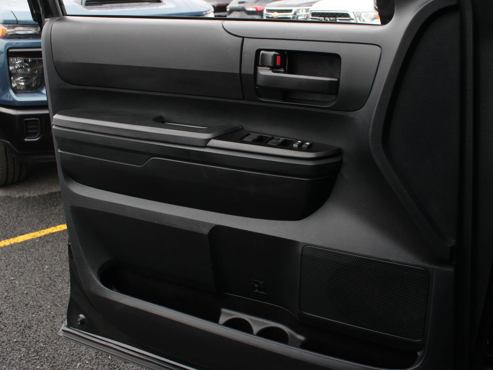 2019 Toyota Tundra SR 4.6L V8