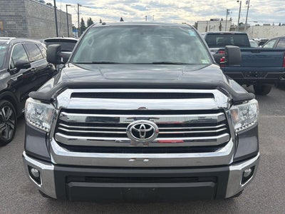 2017 Toyota Tundra SR5 5.7L V8