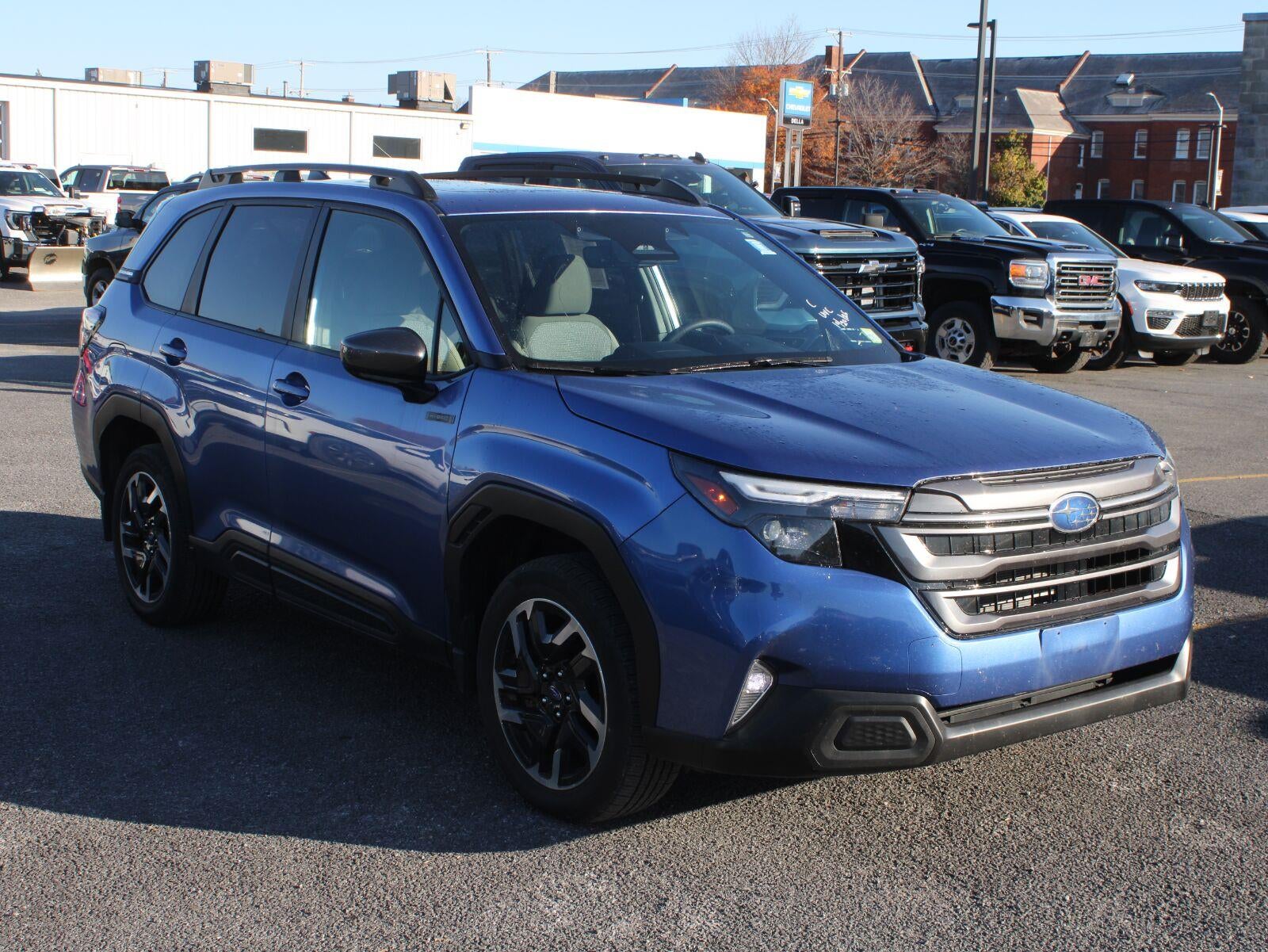 2025 Subaru Forester Premium Hybrid
